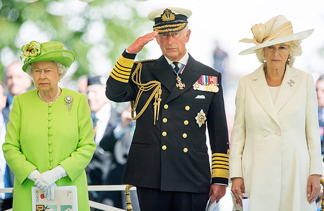 Ein royales Testimonial für eine gelungene Stammgastbindung auf höchstem Niveau ist Herr Charles Windsor (Bild Mitte) der Zeit seines Lebens in den königlichen Gefilden seiner Mutter (Bild Links) logiert.